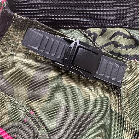 FOX 180 Racing Youth/Kids Dirtbike Riding Pants Green Pink Camo Size 12/14 - Picture 6 of 9